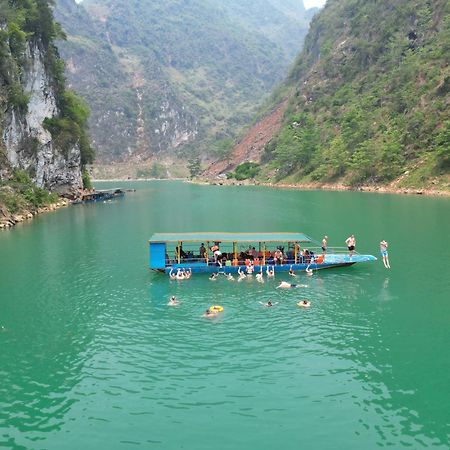 Lang Lap Quiri Hostel Ha Giang מראה חיצוני תמונה