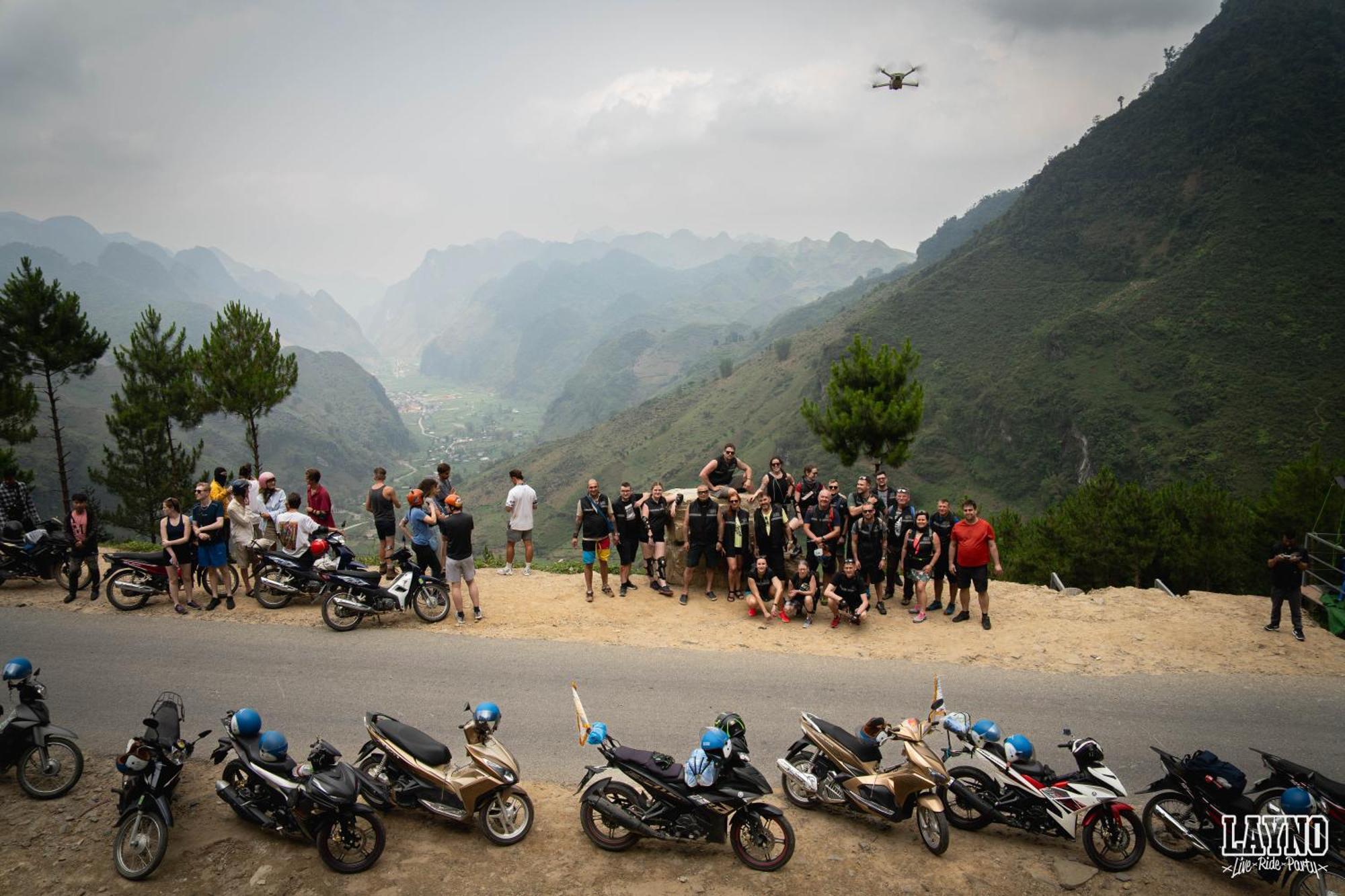 Lang Lap Quiri Hostel Ha Giang מראה חיצוני תמונה