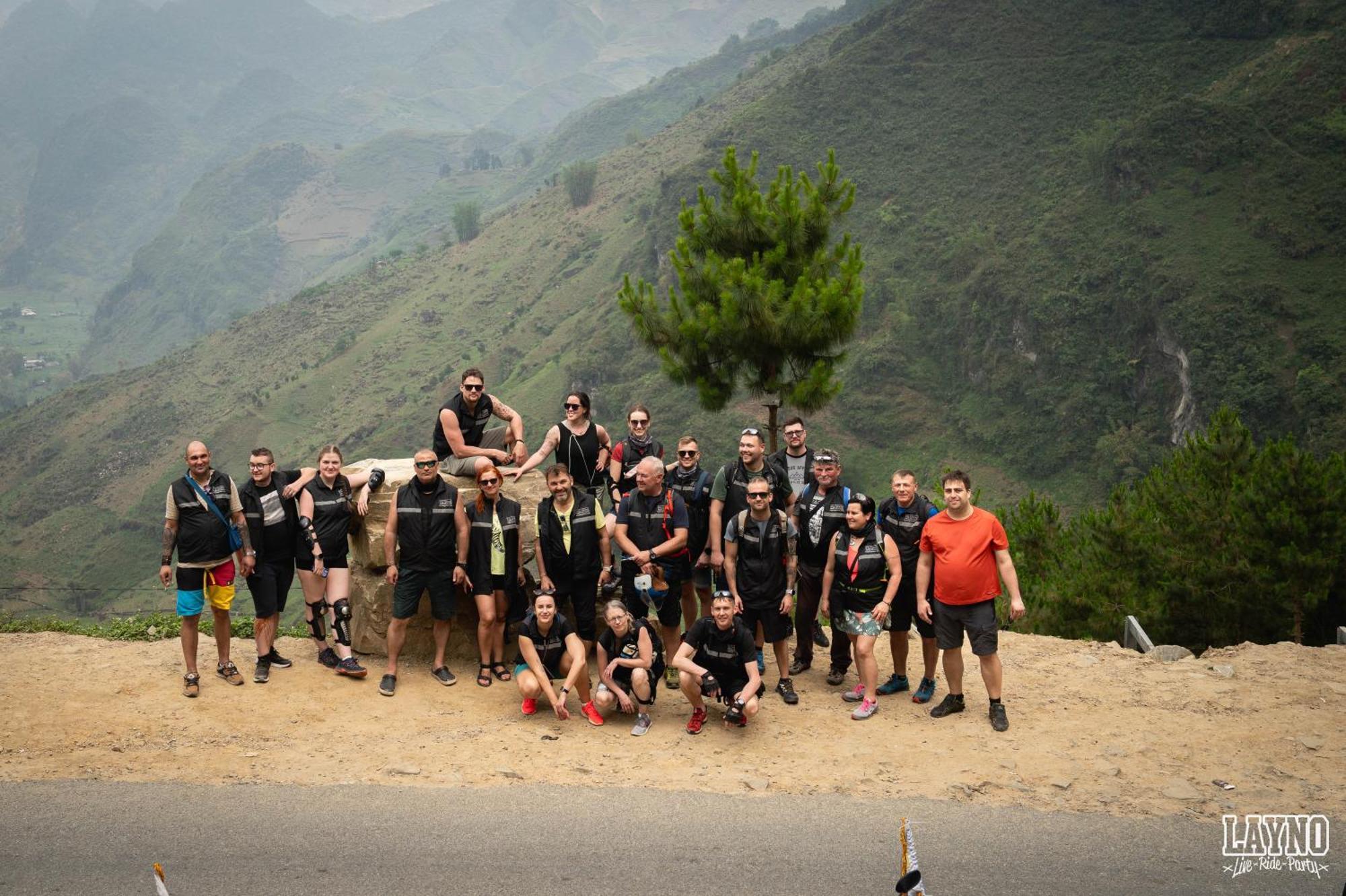 Lang Lap Quiri Hostel Ha Giang מראה חיצוני תמונה